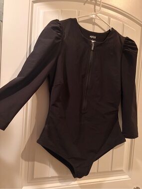 Black Zip-Front 3/4 Sleeve Swimsuit